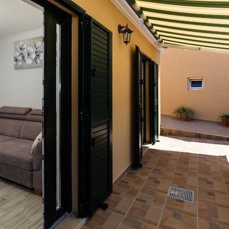 Apartment Pod Nespolom Trsteno Chambre photo